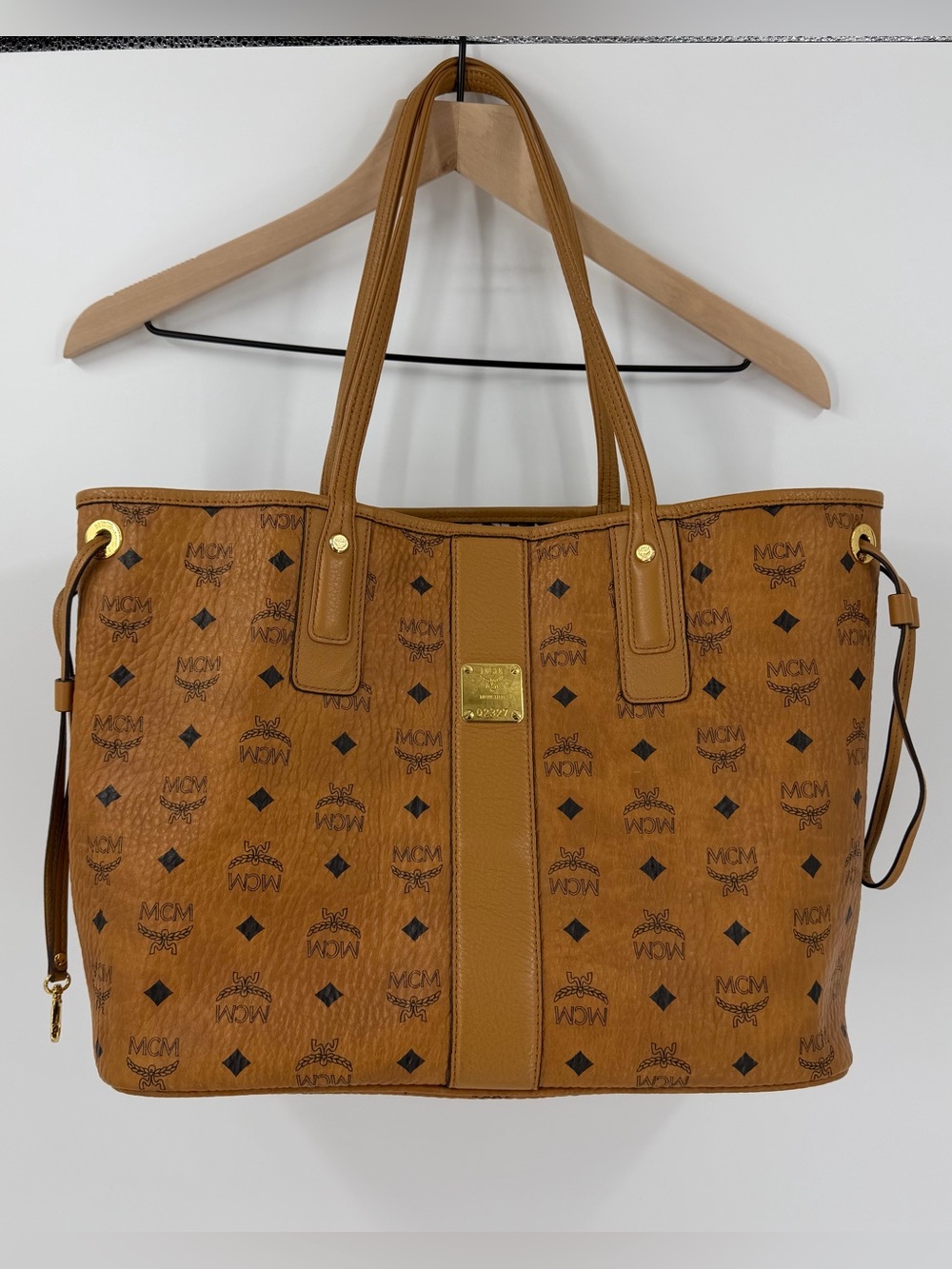 MCM Reversible Liz Shopper Tote w/ Inner Pouch Cognac